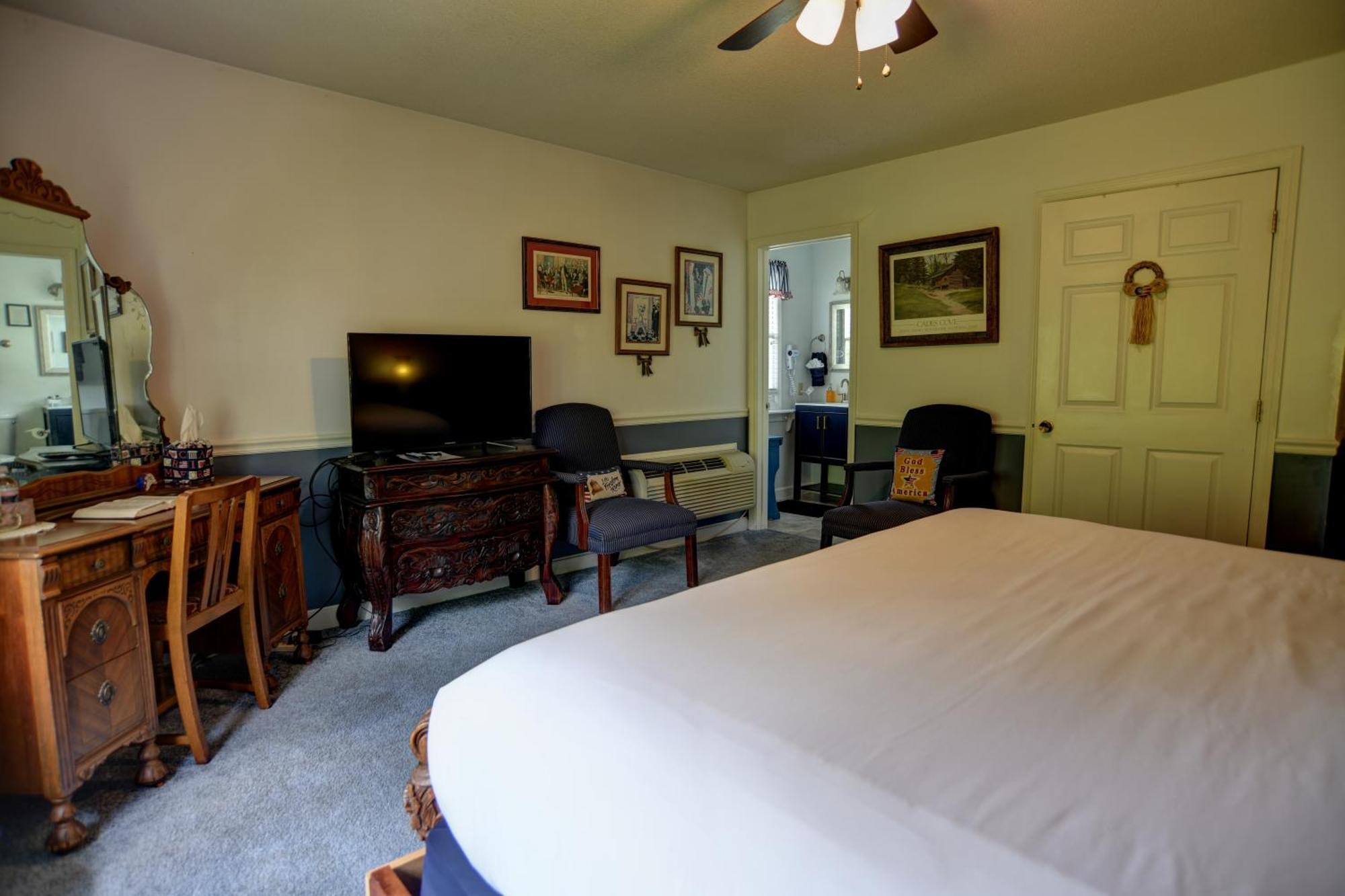 Blue Mountain Mist Country Inn 세비어빌 객실 사진